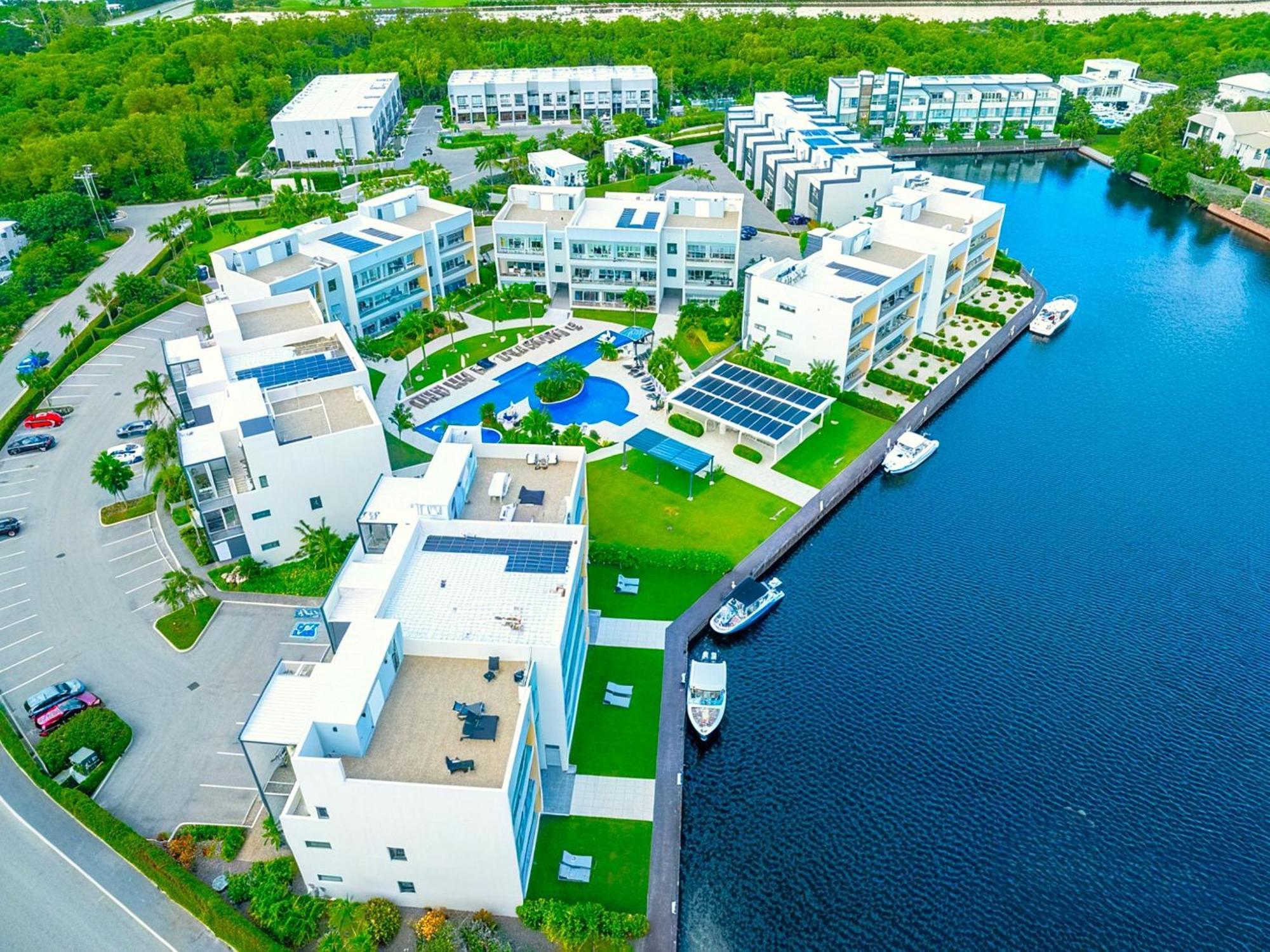 Cayman Luxury Rentals At One Canal Point 乔治城 外观 照片